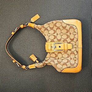 Coach signature canvas/leather shoulder bag